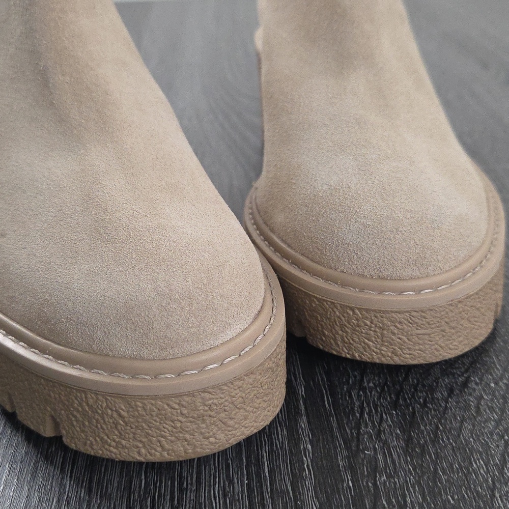 Chelsea & Violet Lug Sole Ankle Boots - Taupe Lottie 9M Leather Suede. Lug Sole - Picture 15 of 16